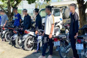 An Giang: Công an ngăn chặn nhóm khoảng 20 thanh thiếu niên chuẩn bị đua xe