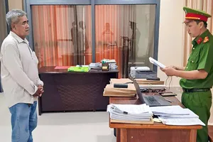 1 giám đốc ở Cần Thơ bị khởi tố vì mua hóa đơn khống để trốn thuế