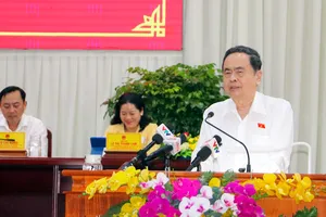 Chủ tịch Quốc hội Trần Thanh Mẫn tiếp xúc cử tri TP Cần Thơ 