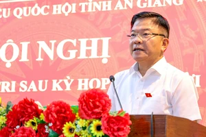 Phó Thủ tướng Lê Thành Long tiếp xúc cử tri tỉnh An Giang