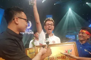 Chàng trai Nghệ An đăng quang Đường lên đỉnh Olympia 2019