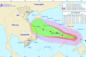 Bão Phanfone giật cấp 14 sắp vào biển Đông
