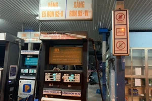 Phát hiện cây xăng 'găm hàng, chờ tăng giá' trước giờ G 