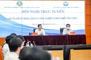 Bộ trưởng kể chuyện 4 người chờ tàu trên sân ga