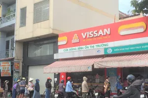 Tạo luồng ưu tiên đặc biệt cho xe chở hàng thiết yếu về TP.HCM