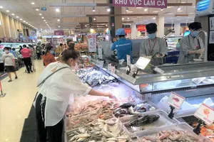 Hỏa tốc cung ứng hàng thiết yếu cho TP.HCM và phía Nam 