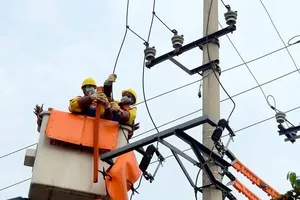 Đề xuất giá điện còn 5 bậc, cao nhất 3.612 đồng/kWh