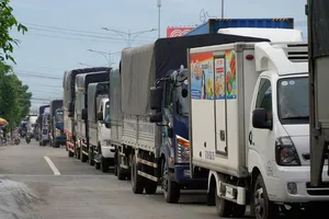 Hỏa tốc đề nghị ban hành hướng dẫn thông xe qua chốt kiểm soát