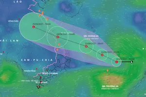 Áp thấp đang mạnh lên thành áp thấp nhiệt đới, nhiều tỉnh miền Trung mưa to