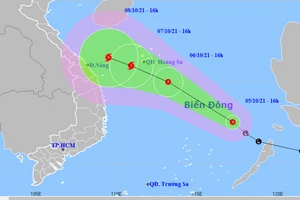 Áp thấp mạnh lên thành áp thấp nhiệt đới, cảnh báo triều cường ở Nam bộ