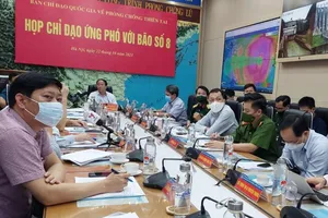 Phó thủ tướng Lê Văn Thành chủ trì họp chống bão số 8