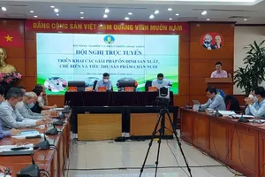 Giá heo hơi rớt thê thảm, bán lẻ có loại lên đến hơn 400.000 đồng/kg