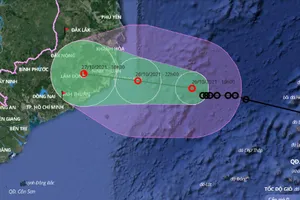 Áp thấp nhiệt đới đang cách Khánh Hòa - Ninh Thuận khoảng 250km