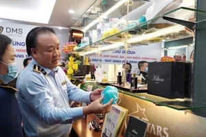 Tổng cục trưởng Tổng cục Quản lý thị trường nói về hàng giả tràn lan