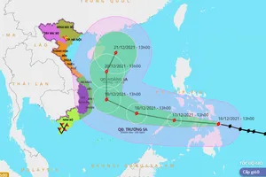 Siêu bão RAI: Cơn bão hiếm gặp, bán kính gió mạnh đến 300 km