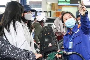 Bộ Tài chính dự kiến đề xuất giảm tối đa thuế bảo vệ môi trường với xăng dầu