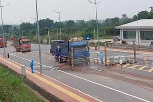 Thêm cửa khẩu ở phía Bắc thông quan trở lại