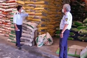 Phát hiện nhiều cơ sở kinh doanh phân bón giả ở Tiền Giang