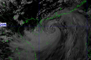 Bão số 1 giật cấp 14 vẫn có thể mạnh thêm, đĩa mây rất rộng