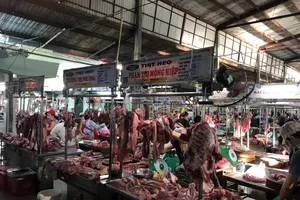 Phó Thủ tướng yêu cầu chống đầu cơ, nâng giá thịt heo bất hợp lý