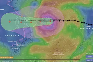 Cập nhật: Bão Noru đang ở quần đảo Hoàng Sa với cường độ rất mạnh, giật cấp 16.