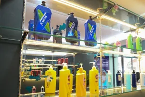 Trưng bày 500 sản phẩm vi phạm để 'vạch mặt' hàng dỏm