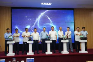 Bộ Công Thương kêu gọi cả nước tiết kiệm điện