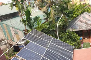 Vì sao mua điện mặt trời mái nhà với giá... 0 đồng?