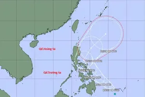 Gần Biển Đông có áp thấp nhiệt đới, khả năng mạnh lên thành bão