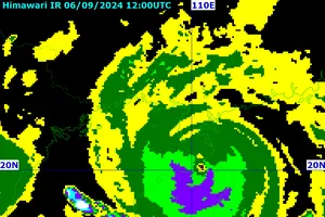 Siêu bão số 3 bắt đầu suy yếu, khoảng 22 giờ đêm nay vào vịnh Bắc Bộ