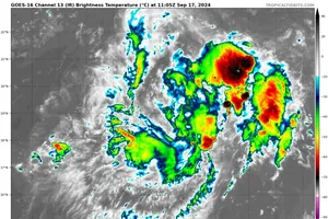 Áp thấp nhiệt đới có khả năng mạnh lên thành bão, hướng vào miền Trung