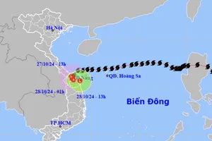 Bão Trà Mi đang quét qua Thừa Thiên Huế