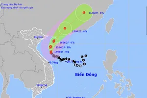 Bão số 1 đang ở thời điểm mạnh nhất, từ Quảng Bình đến Huế tiếp tục mưa lớn
