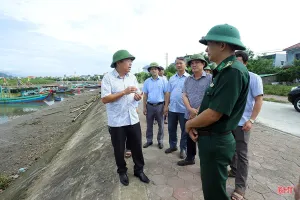 Hà Tĩnh lập Ban Chỉ huy Phòng thủ dân sự để phòng chống bão số 5