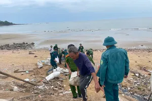 Thủ tướng trực tiếp chủ trì họp phòng chống bão số 5 tại Nghệ An