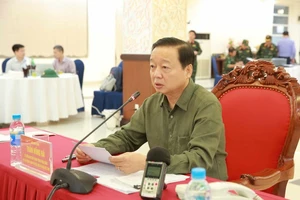 Phó Thủ tướng Trần Hồng Hà chủ trì họp ứng phó với mưa lũ sau bão số 5