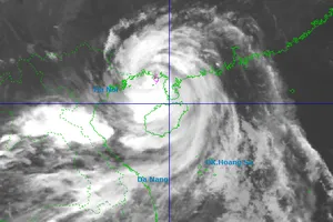 Bão số 11 giật cấp 15 đang ở trên vịnh Bắc Bộ