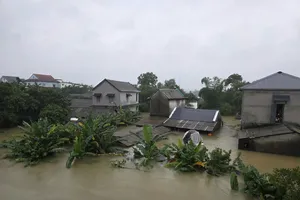 Mưa ở Huế vượt các mức lịch sử, chưa từng ghi nhận ở Việt Nam