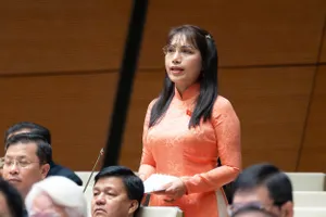 Không để người trẻ chìm đắm trong thế giới ảo, 'tổng tài bá đạo'