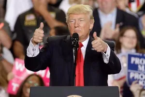 Ông Trump tổ chức mít-tinh mốc 100 ngày cầm quyền