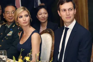 Nhà con rể ông Trump bị chỉ trích vì 'rao bán' visa Mỹ