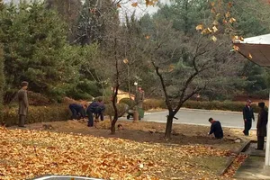 Triều Tiên đào hào gần nơi lính chạy sang Hàn Quốc