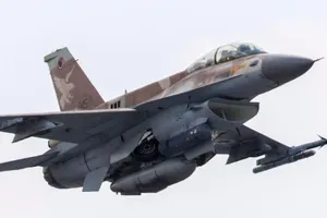 Syria tuyên bố bắn máy bay Israel 'vi phạm không phận'