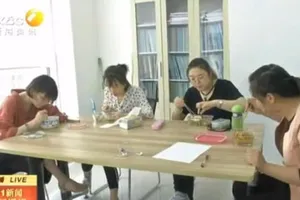 Công ty thưởng tiền cho nhân viên... giảm cân