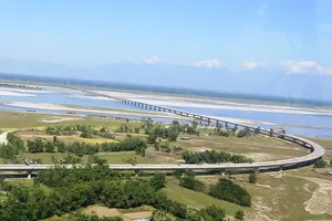 Ấn Độ xây xong cầu chiến lược sát biên giới Trung Quốc