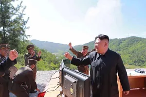 Ai thách thức vụ phóng ICBM, Triều Tiên sẽ 'không tha'