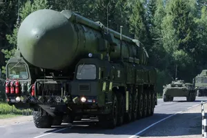 Nga phóng tên lửa trúng mục tiêu cách xa 6.000 km