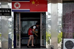 Lao động Triều Tiên lũ lượt rời biên giới Trung Quốc