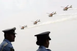 Ấn Độ sắm 111 trực thăng vũ trang cho hải quân