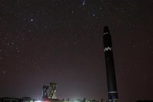 Ảnh Triều Tiên chụp tên lửa đã qua chỉnh sửa?